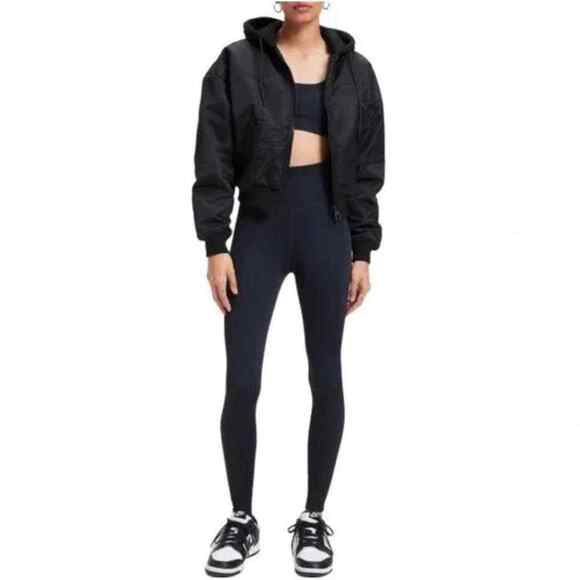 Good American Leggings Womens 3/4 Black Wide Ribbed Shine Seamless Leggings NEW - Picture 1 of 15